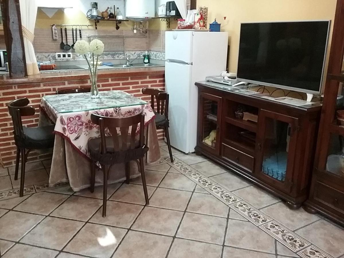 Casa Rural La Antigua Tahona Candelario Zewnętrze zdjęcie